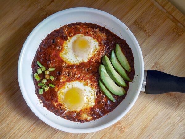 breakfast skillet made with eggs and True Primal Beef Chili